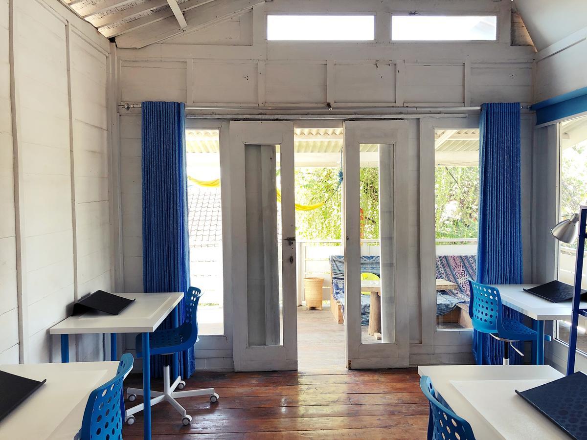 Salon De Nomad Gili T. Bed & Breakfast Gili Trawangan Eksteriør bilde