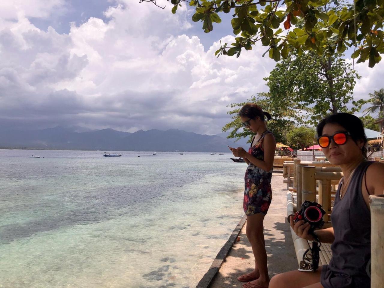 Salon De Nomad Gili T. Bed & Breakfast Gili Trawangan Eksteriør bilde