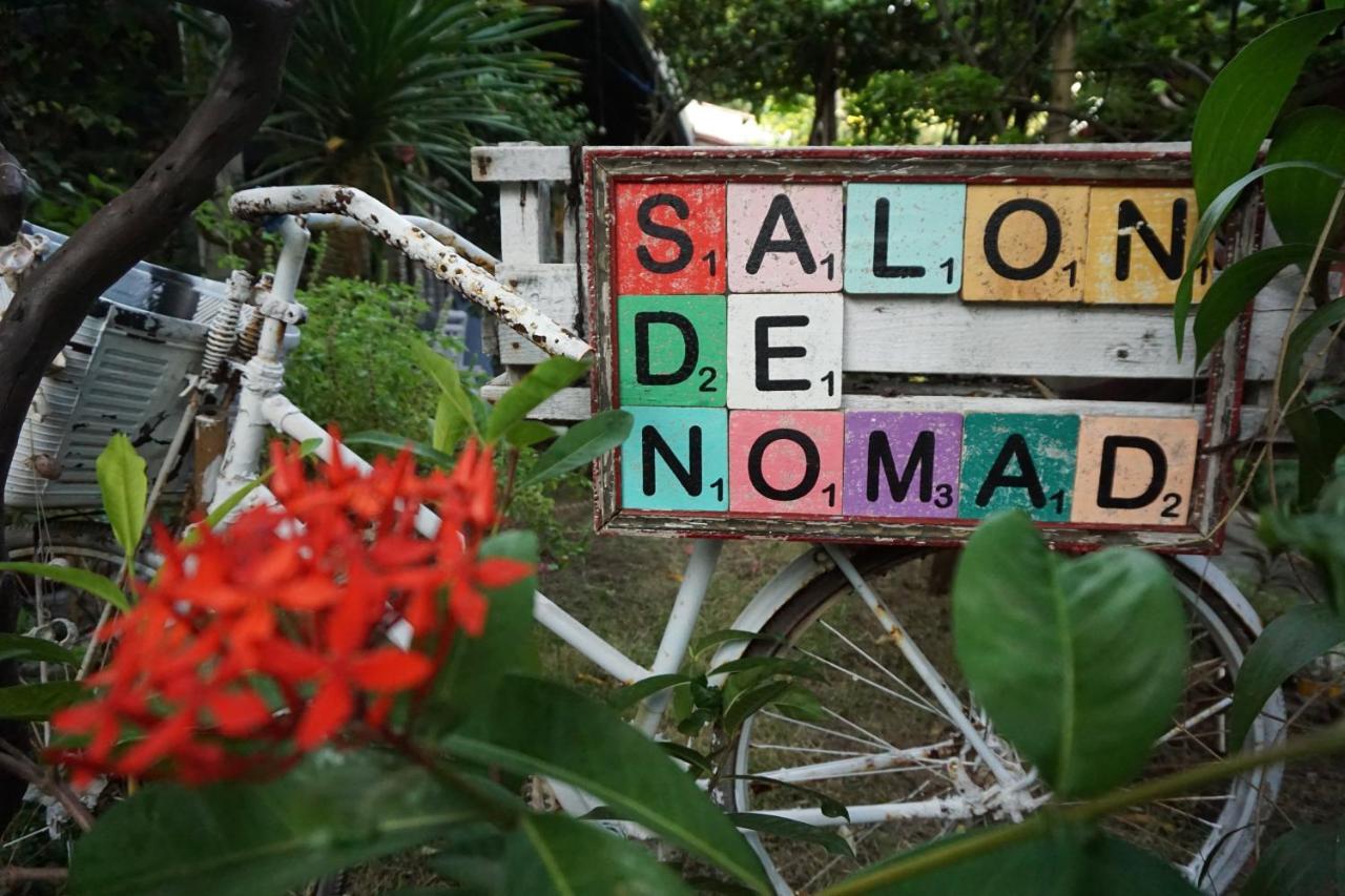Salon De Nomad Gili T. Bed & Breakfast Gili Trawangan Eksteriør bilde