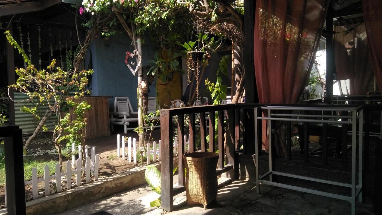 Salon De Nomad Gili T. Bed & Breakfast Gili Trawangan Eksteriør bilde