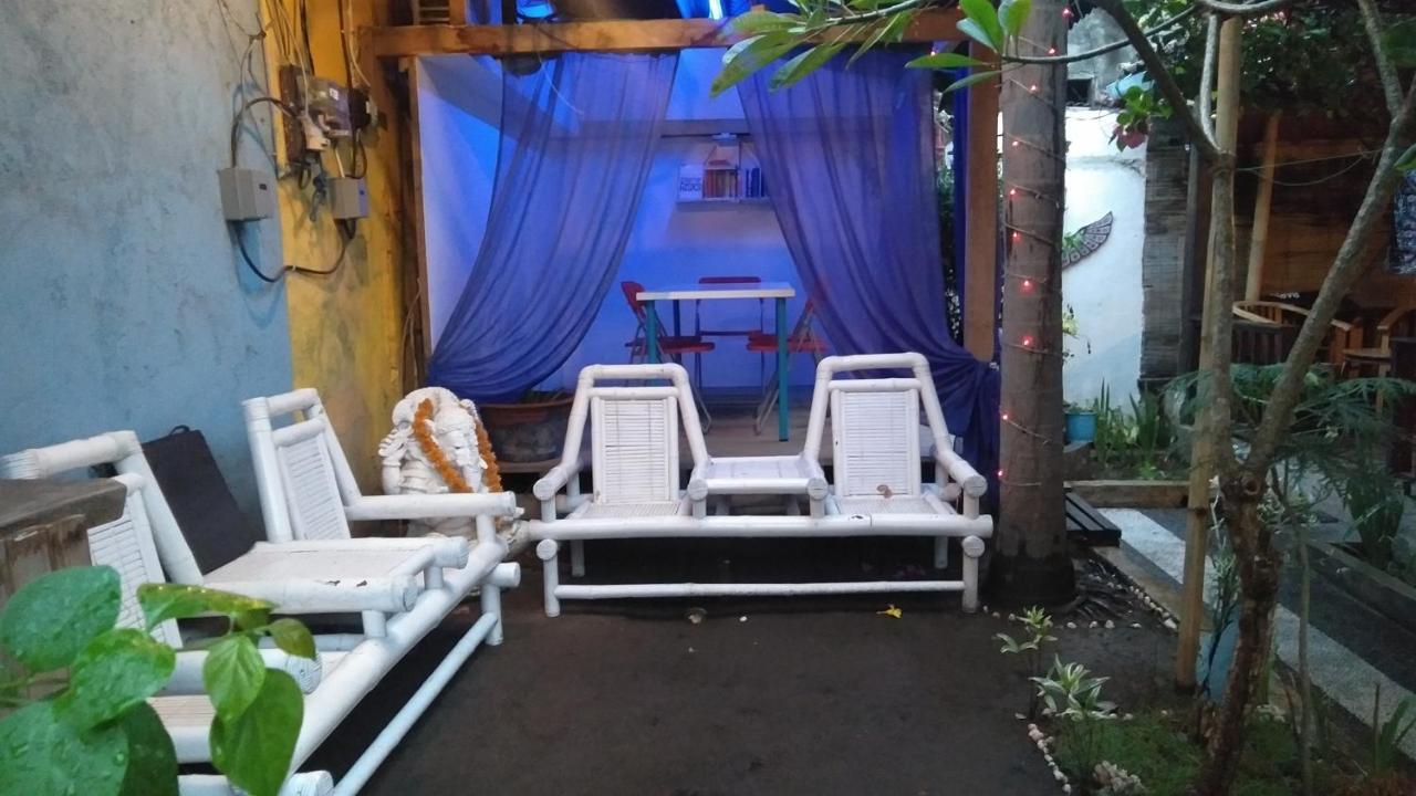 Salon De Nomad Gili T. Bed & Breakfast Gili Trawangan Eksteriør bilde