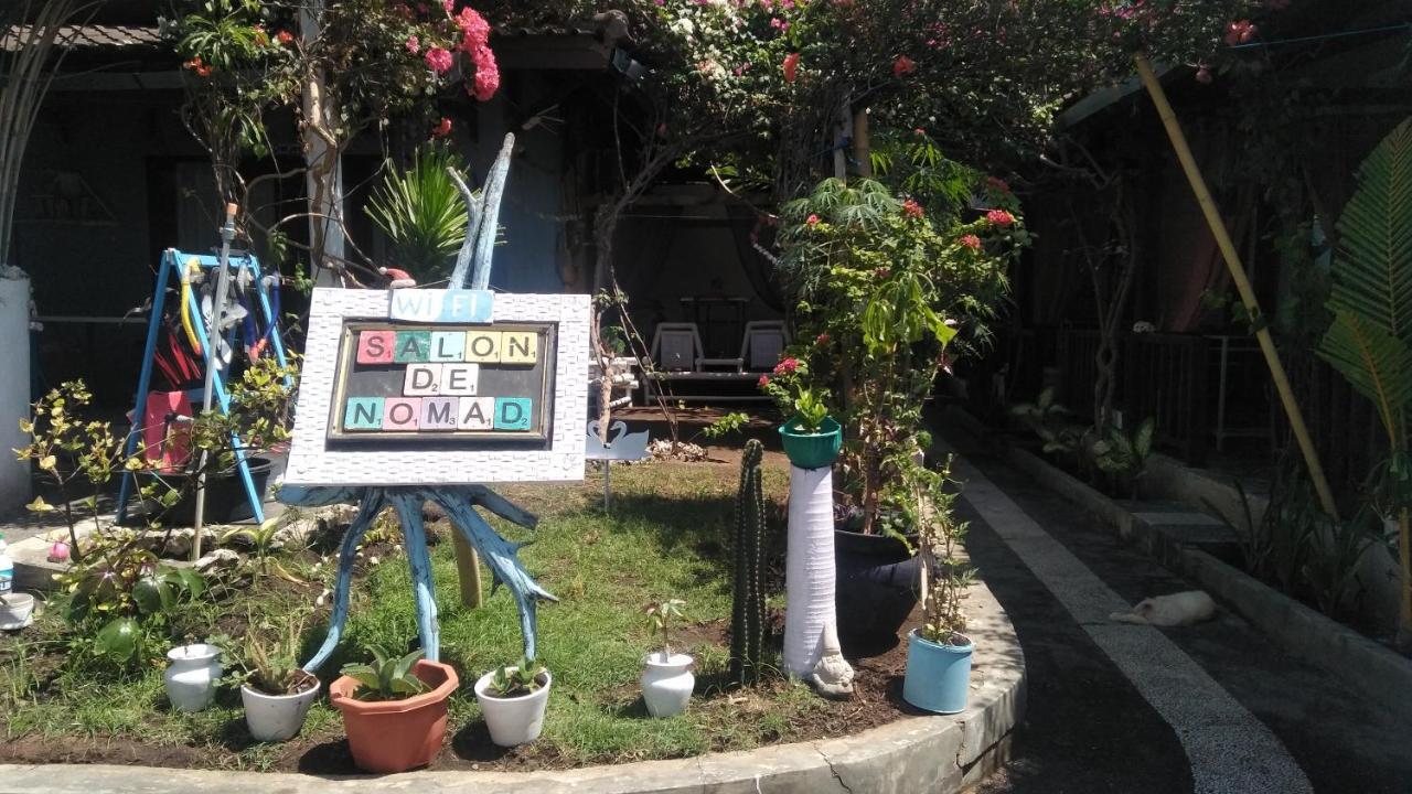 Salon De Nomad Gili T. Bed & Breakfast Gili Trawangan Eksteriør bilde